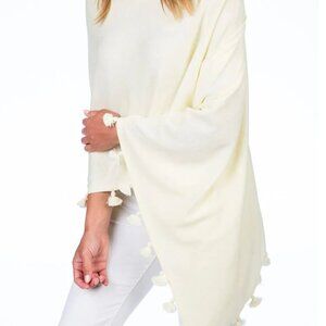 Caroline Grace Cashmere Blend Tassel Trim Dress Topper soft Yellow Poncho OS